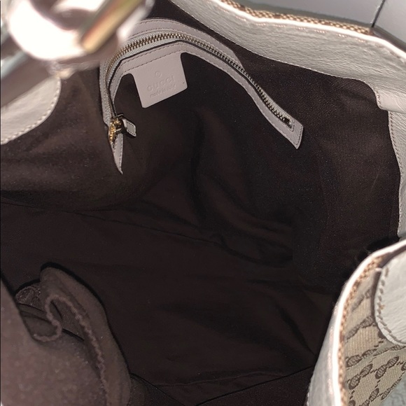 Authentic Gucci Hobo Shoulder Bag - Picture 6 of 6